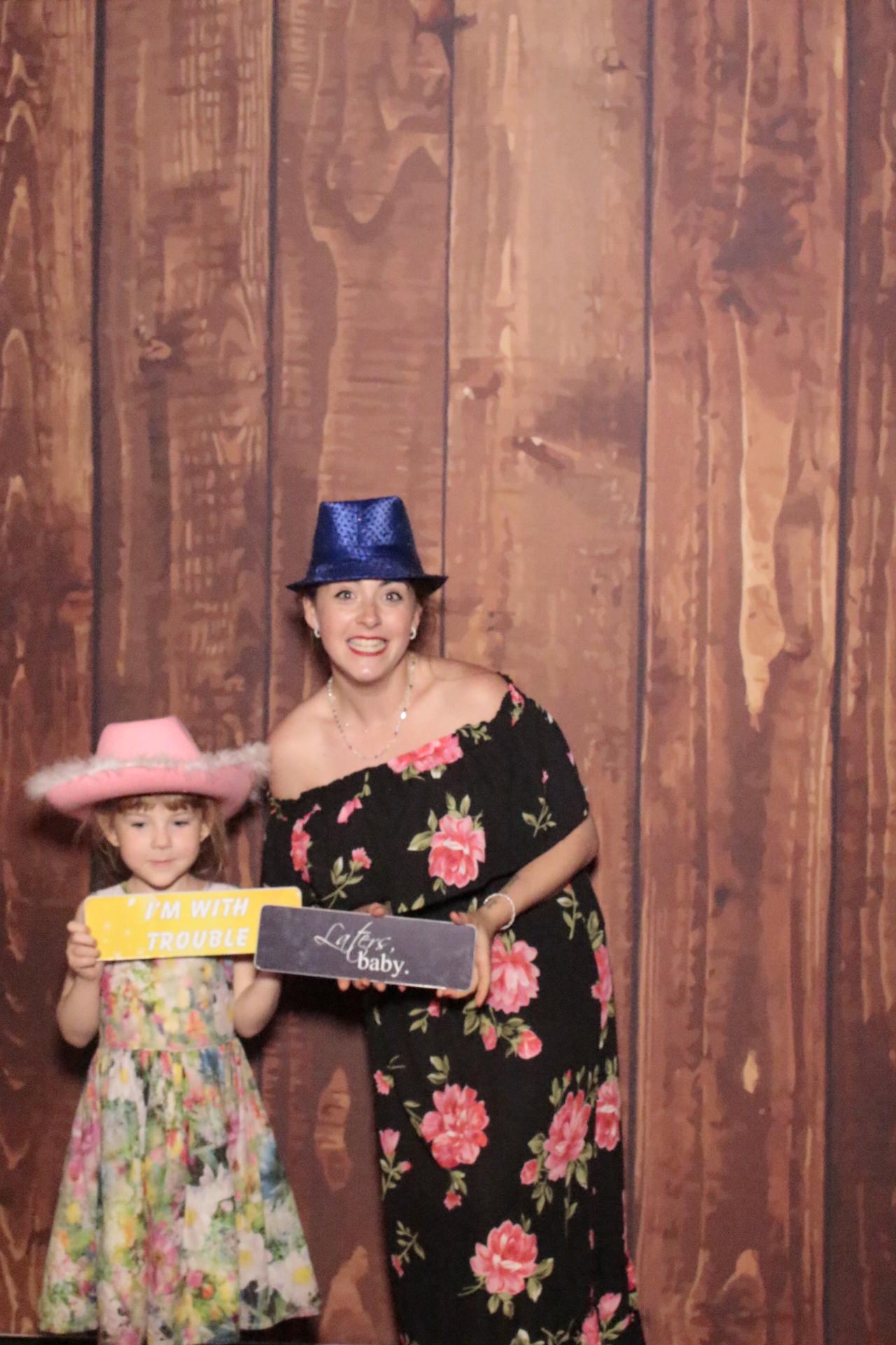 Christopher & Nicole's Wedding | View more photos from the event at gallery.myphotoboothexperience.co.uk/u/MyPhotoBoothExperienceLtd/Christopher-Nicoles-Wedding